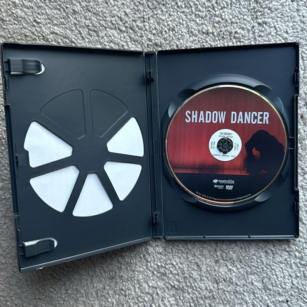 “Shadow Dancer” DVD! - Picture 3 of 5